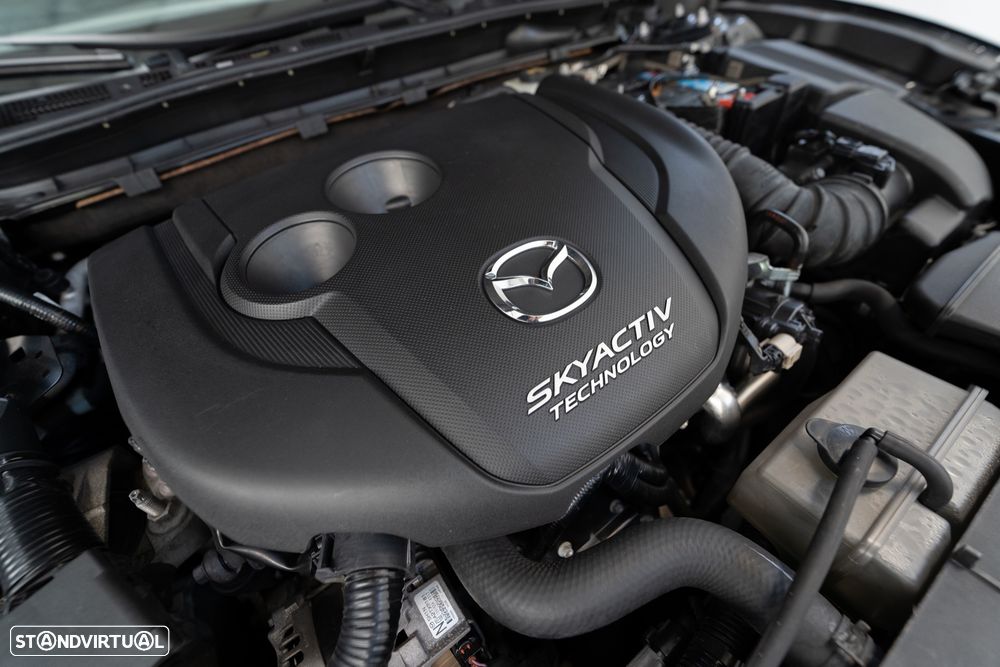 Mazda 6 2.2 SKY-D Excellence Navi - 33