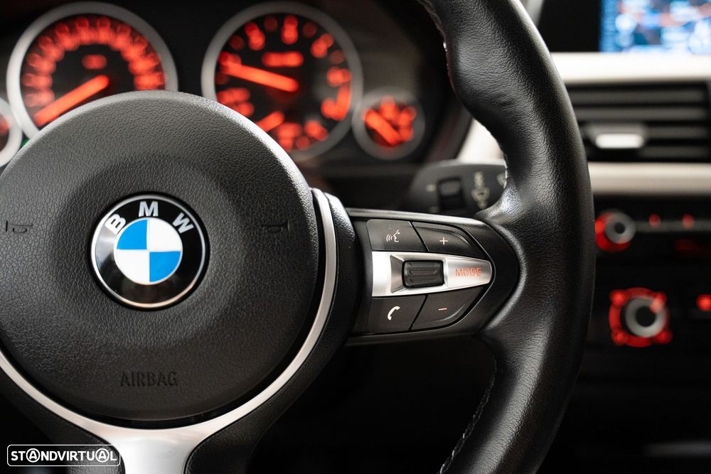 BMW 318 d Auto Line Sport - 21