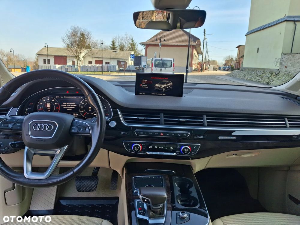 Audi Q7 - 22