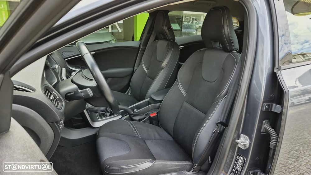 Volvo V40 1.6 D2 Eco Kinetic - 14