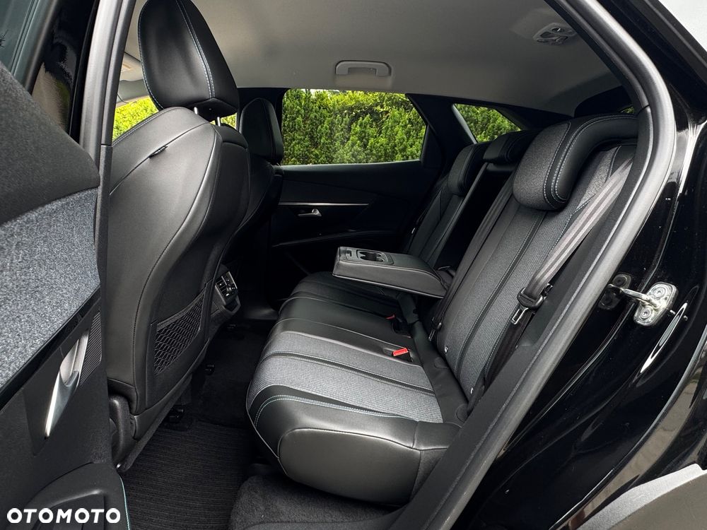 Peugeot 3008 1.5 BlueHDi GT S&S - 21