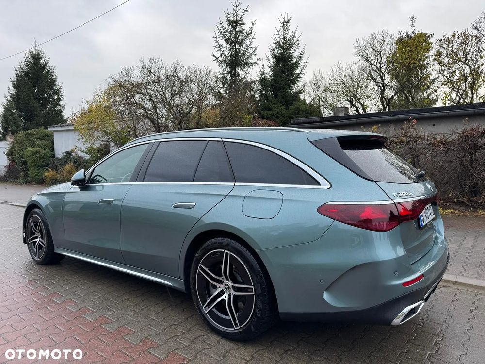 Mercedes-Benz Klasa E 220 d T 4Matic 9G-TRONIC Edition AMG Line - 6