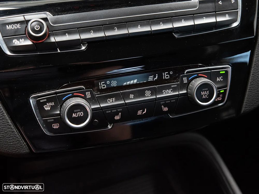 BMW X1 16 d sDrive Line xLine - 16