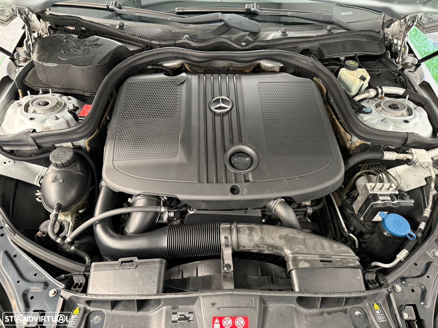 Mercedes-Benz E 250 CDi Avantgarde BE Auto. - 17