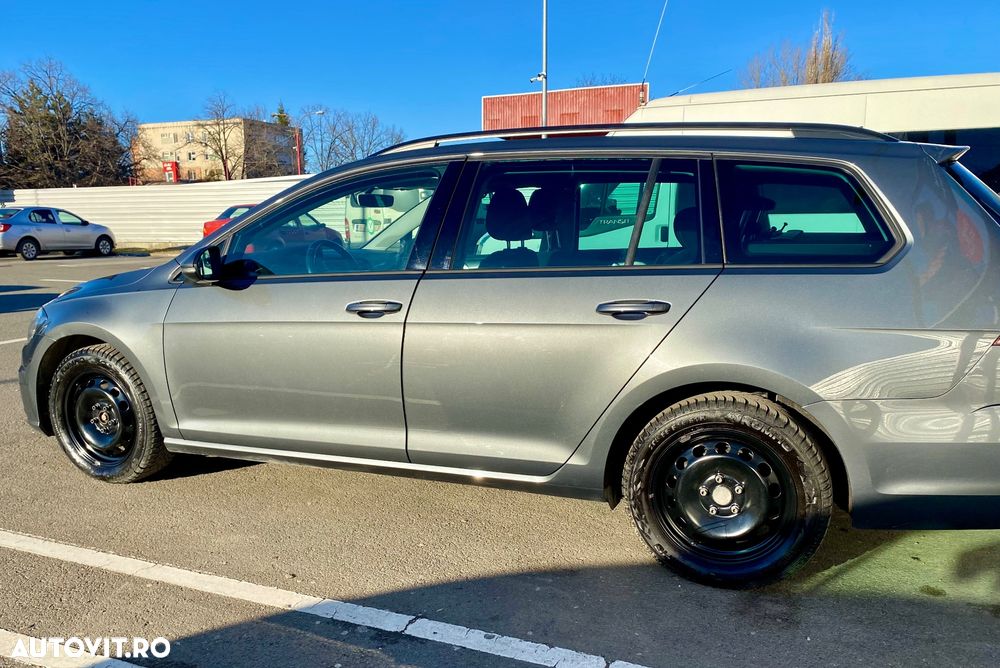 Volkswagen Golf 2.0 TDI DSG Style - 7