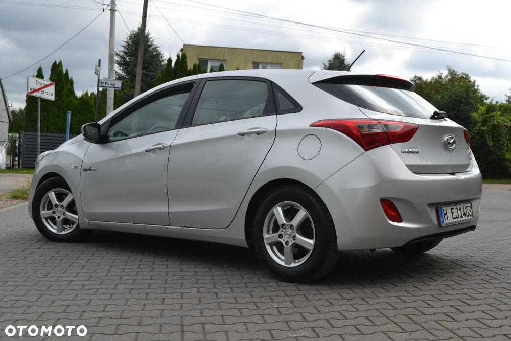 Hyundai i30 1.6 CRDi BlueDrive Classic - 14