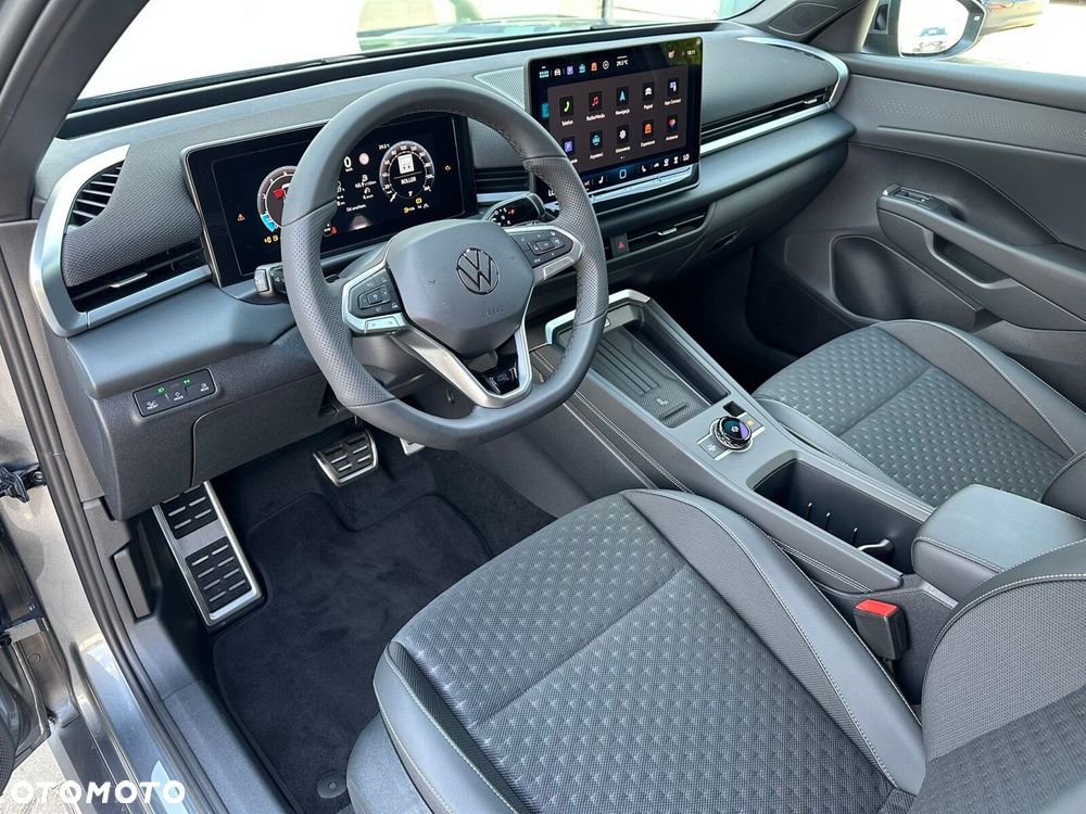 Volkswagen T-Roc 1.5 eTSI R-Line DSG - 13