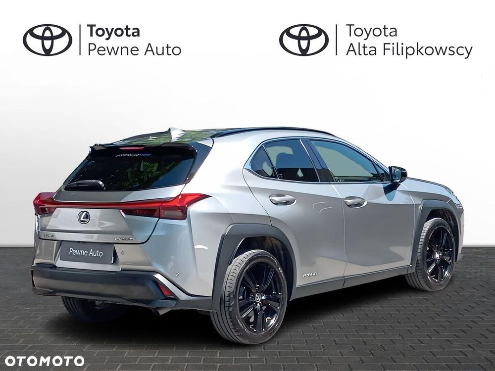 Lexus UX - 2