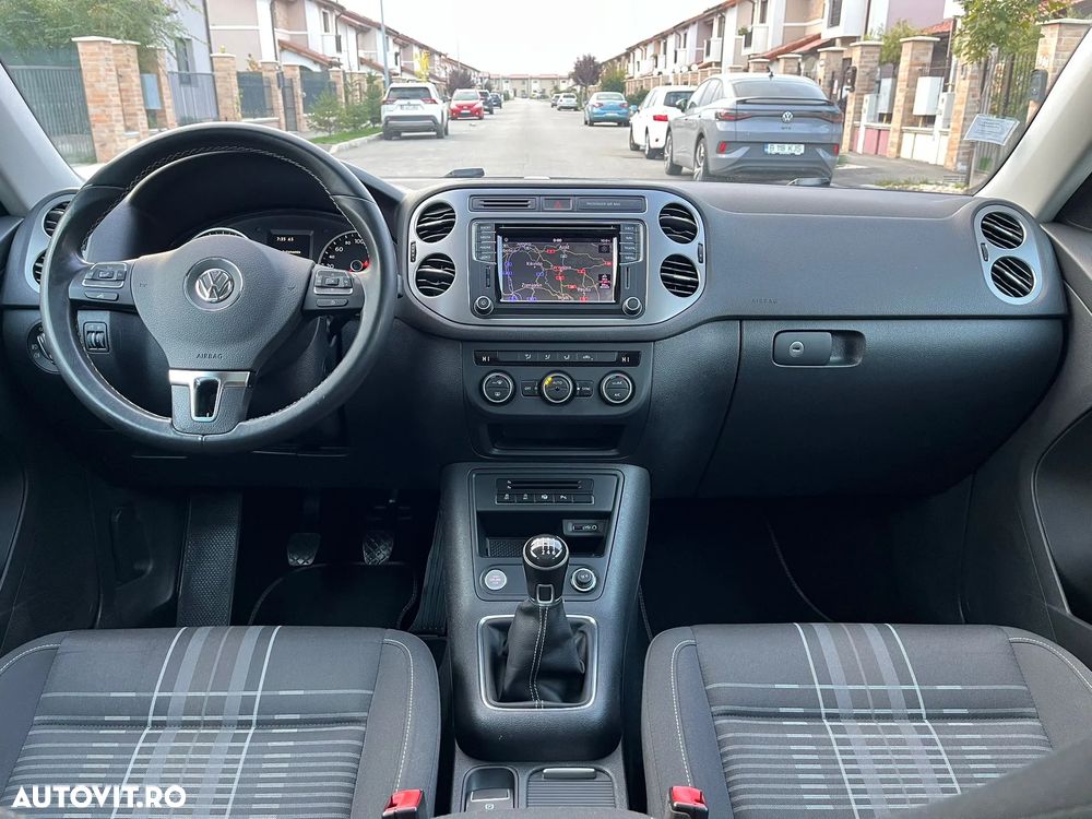 Volkswagen Tiguan - 6