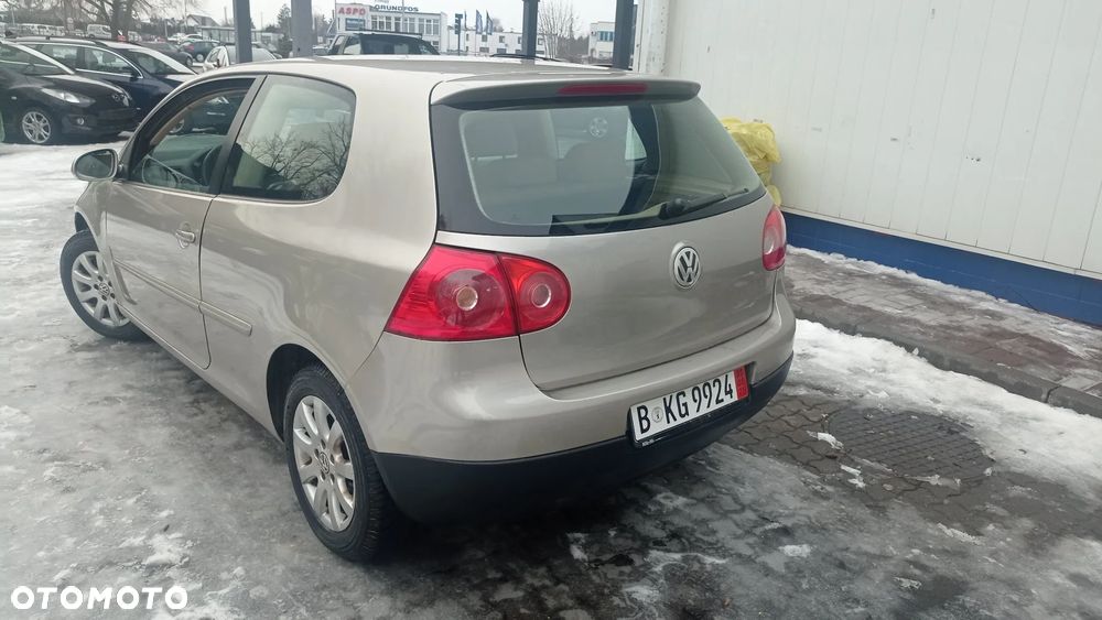 Volkswagen Golf 1.4 Comfortline - 12