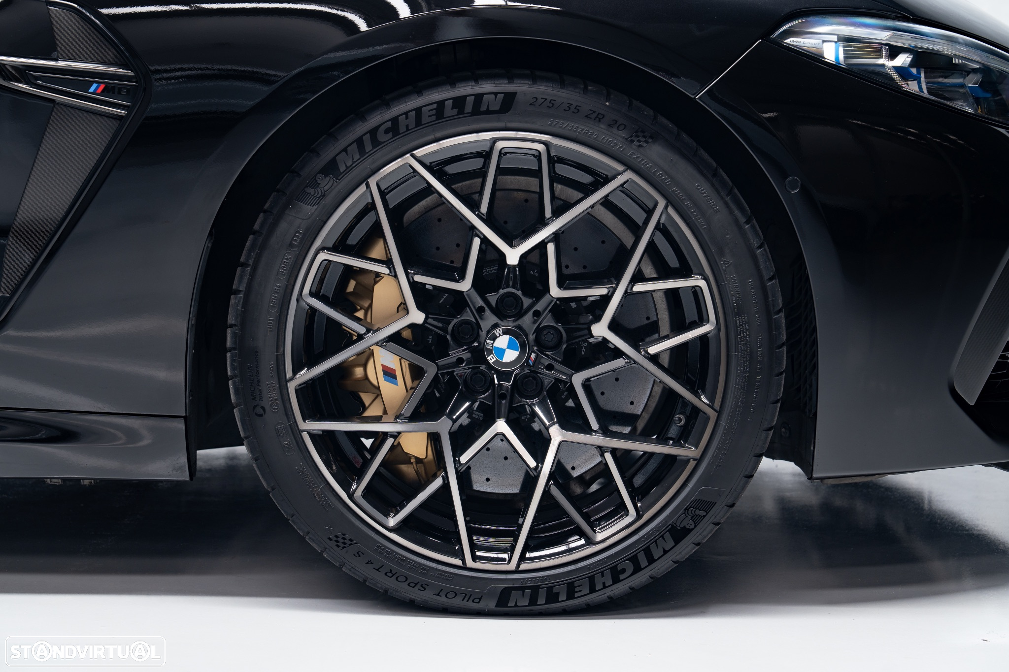 BMW M8 Competition - 7