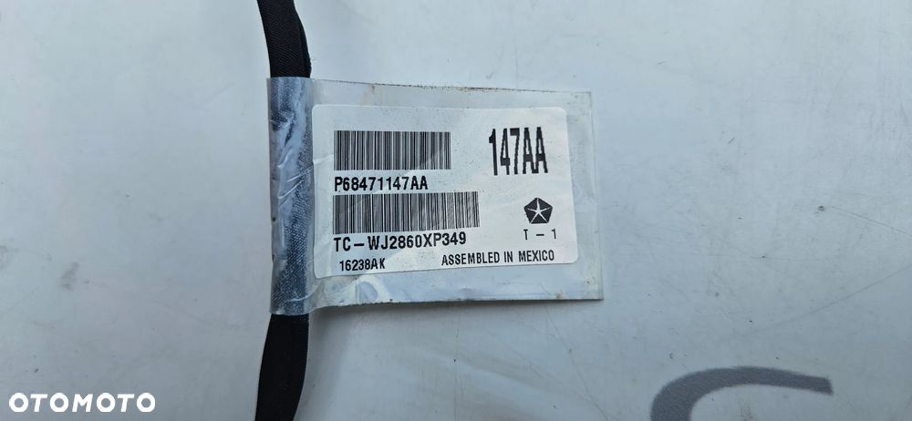 Dodge Durango III LIFT 2021-2025 Lusterko wsteczne Lusterko wewnętrzne Obudowa lusterka Kompletne SOS ASSIST Instalacja lusterka Wiązka P68471147AA - 9