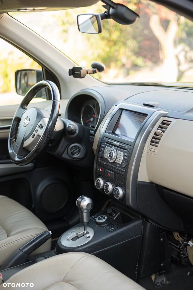 Nissan X-Trail 2.0 dCi LE Platinum - 25