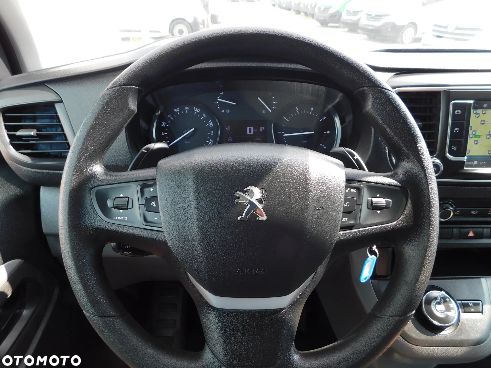 Peugeot EXPERT - 11
