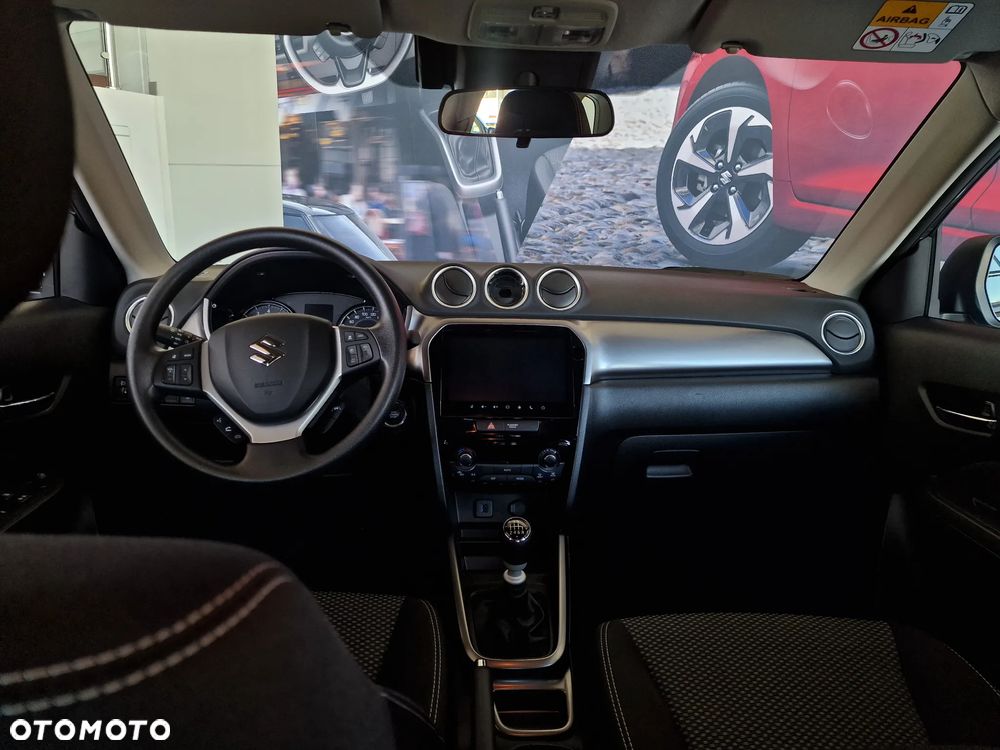 Suzuki Vitara 1.4 Boosterjet mHEV Premium 2WD - 7