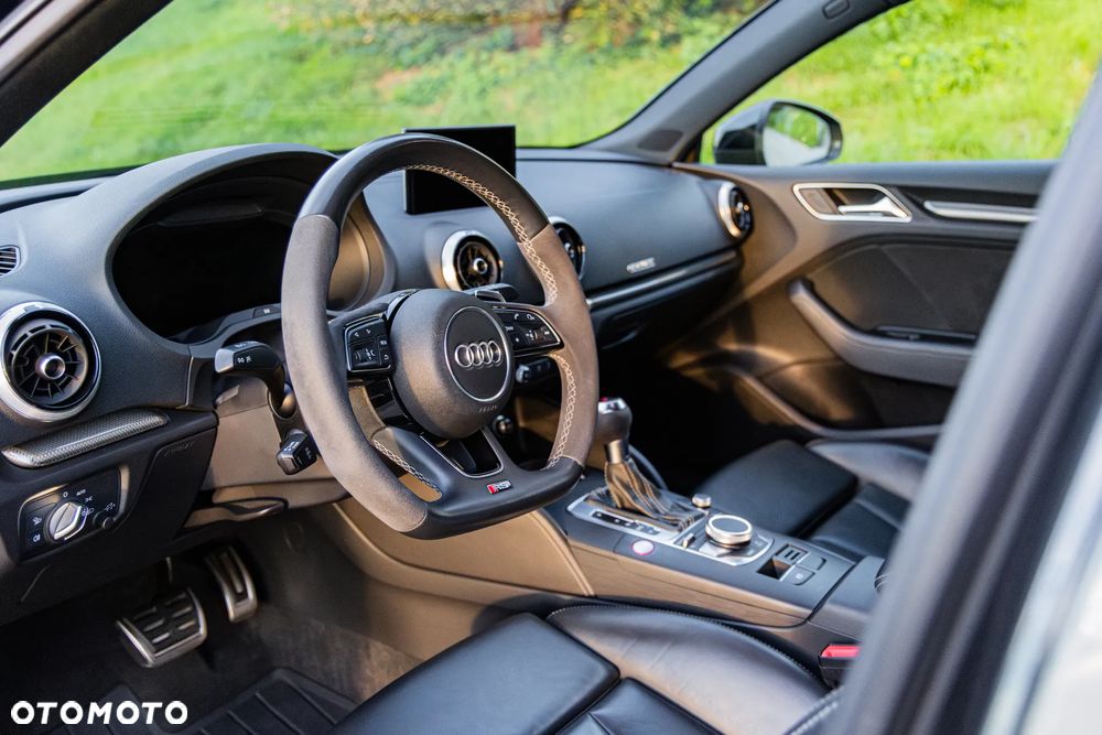 Audi RS3 Sportback TFSI quattro S tronic - 16