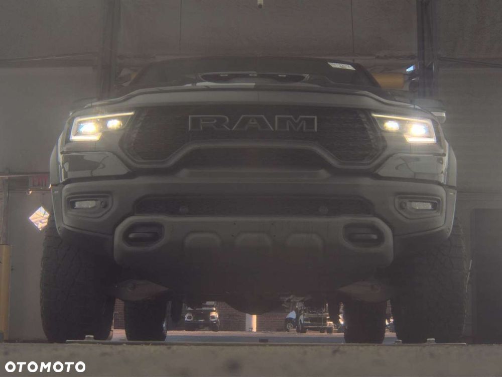 RAM 1500 TRX - 8