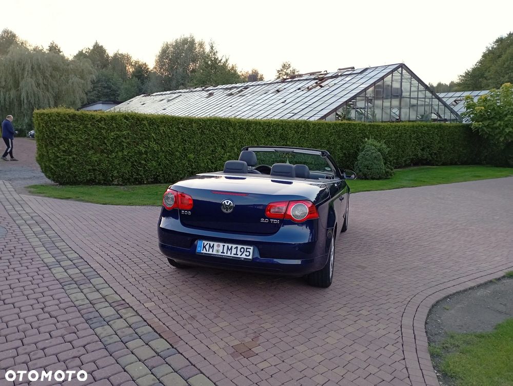 Volkswagen Eos 2.0 TDI DPF Exclusive - 12