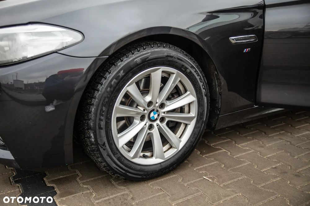 BMW Seria 5 520d - 5