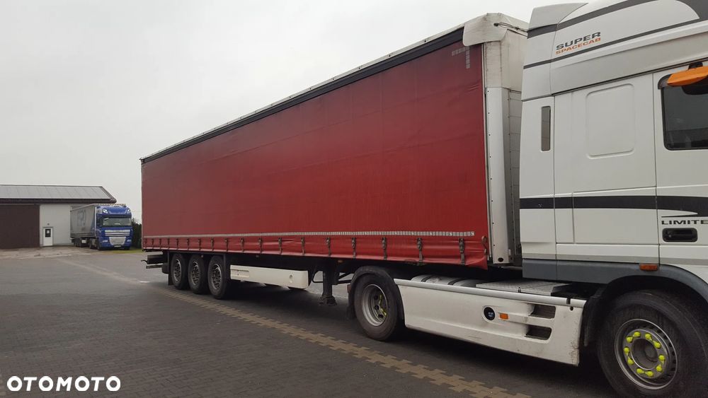 Schmitz Cargobull SCB - 2