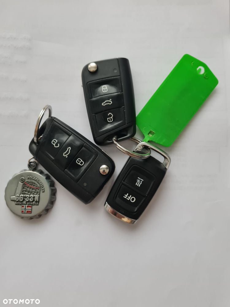 Skoda Octavia 2.0 TDI SCR 4x4 Style DSG - 17