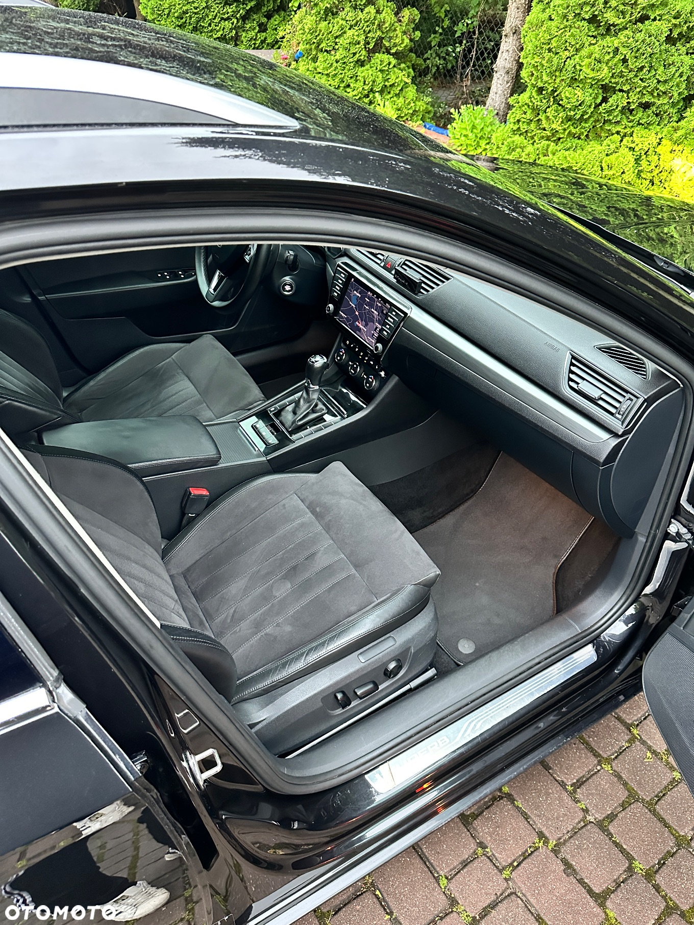 Skoda Superb 2.0 TDI L&K DSG - 12