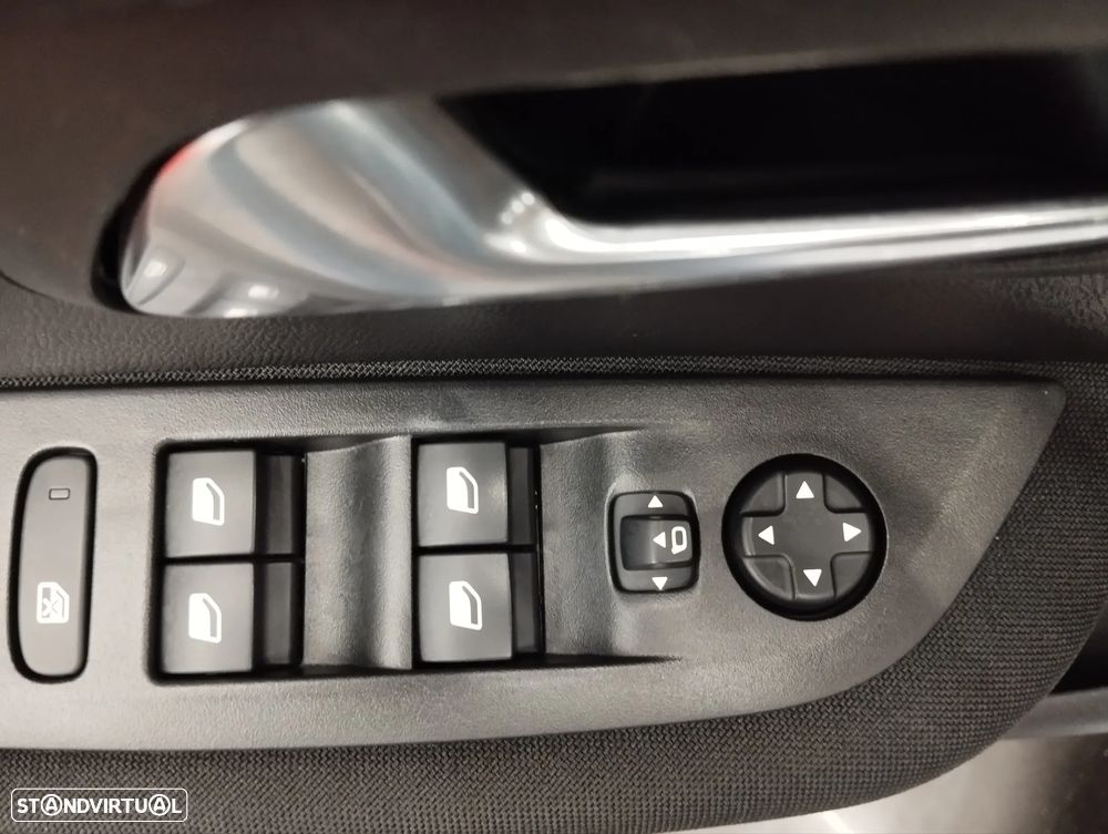 Peugeot 208 1.2 PureTech Active Pack - 14