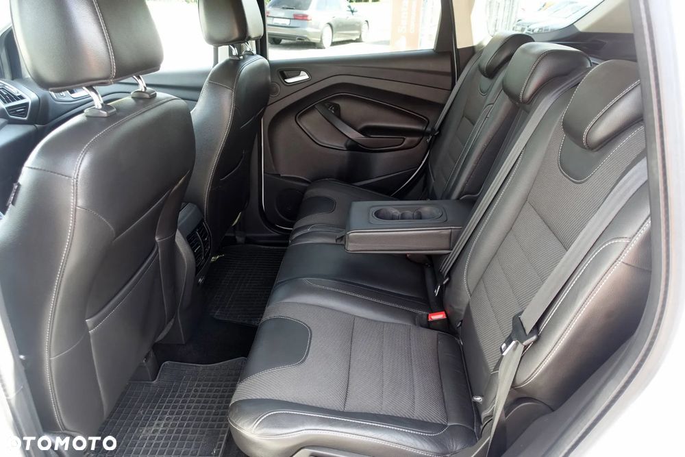 Ford Kuga 2.0 TDCi 4WD Titanium - 16