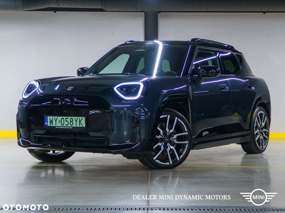 MINI Aceman SE John Cooper Works Trim - 7