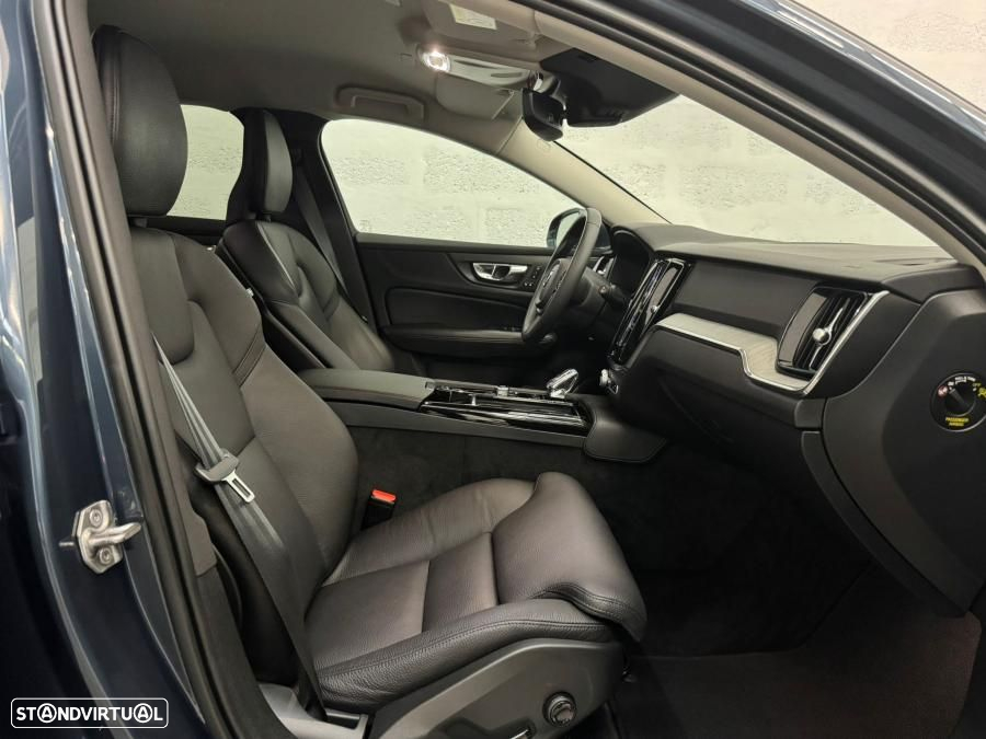 Volvo V60 2.0 T6 AWD TE Inscription - 38