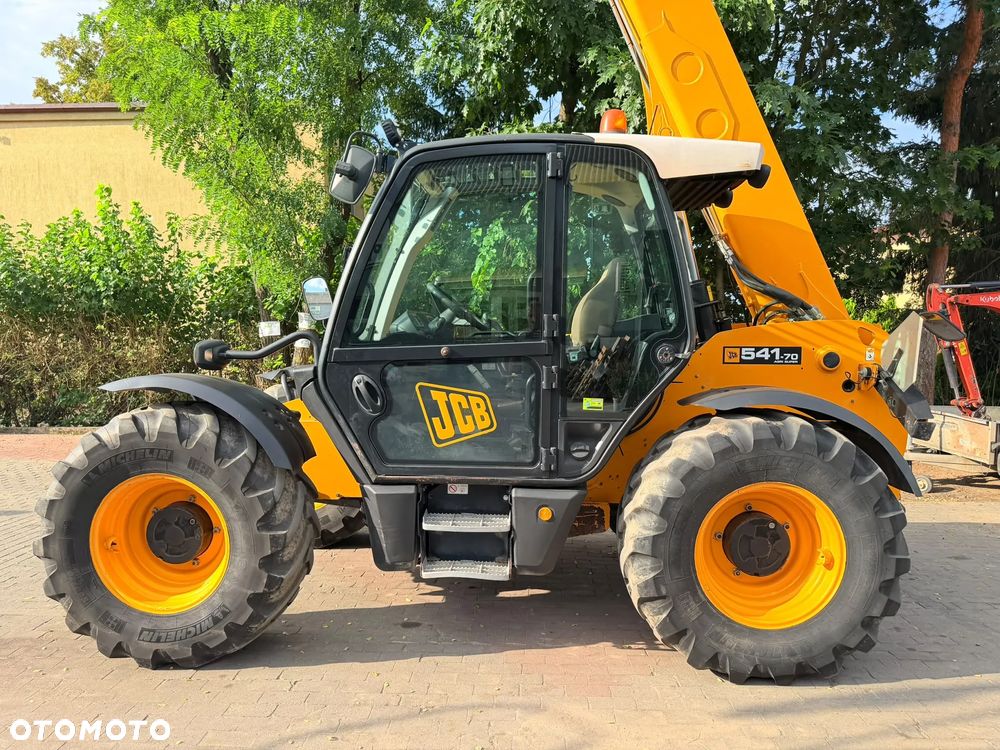 JCB 541-70 AGRI SUPER - 2