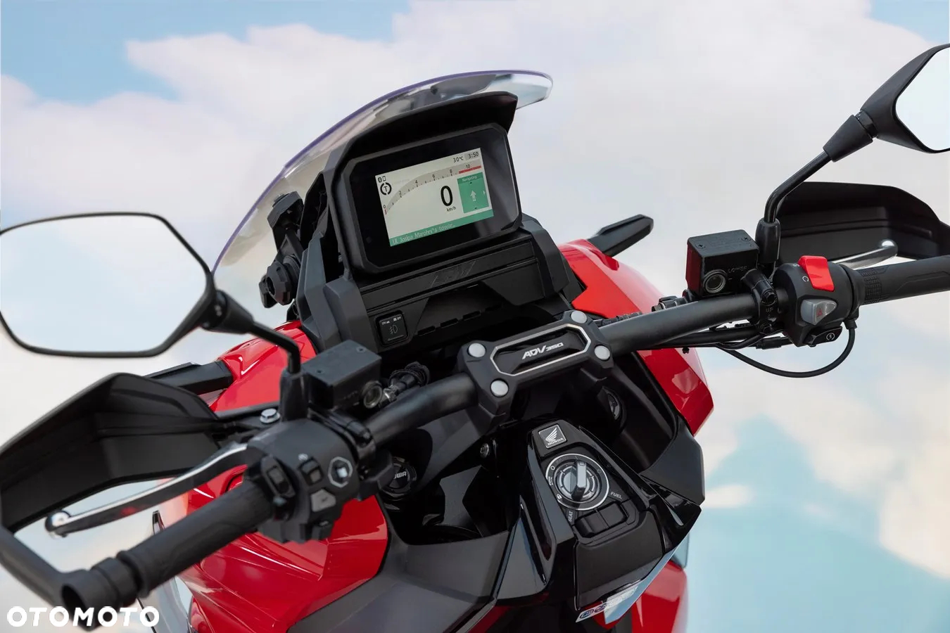 Honda ADV350 - 9