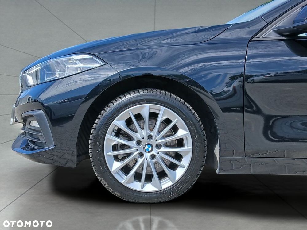 BMW Seria 1 118i - 10