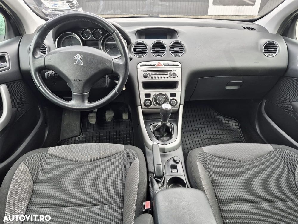 Peugeot 308 1.6 HDI FAP Active - 11
