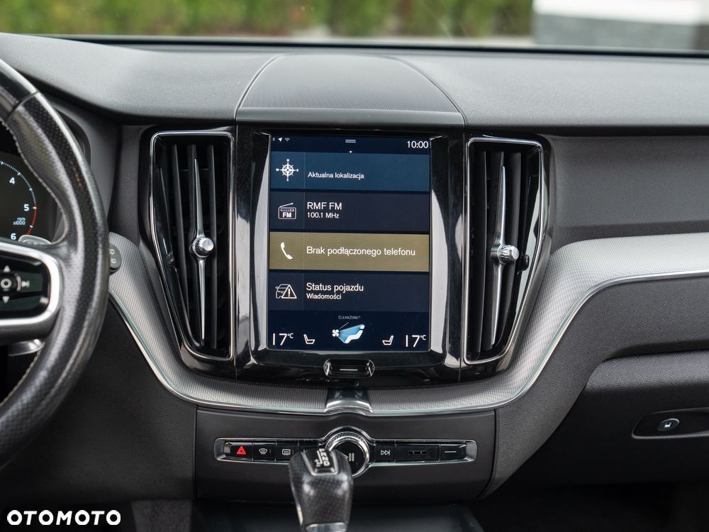 Volvo XC 60 D4 AWD Geartronic RDesign - 37