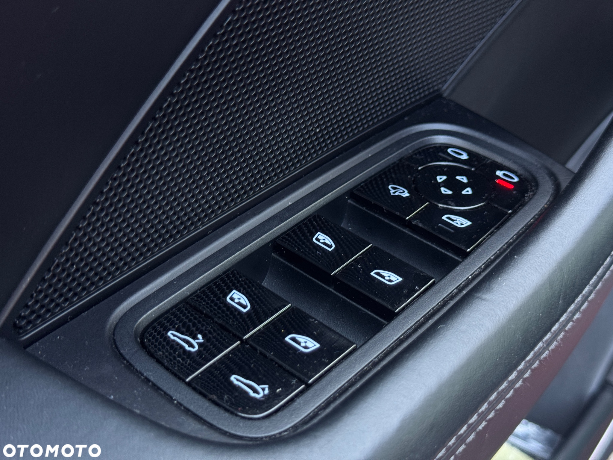 Porsche Panamera Turbo GPF Executive - 11
