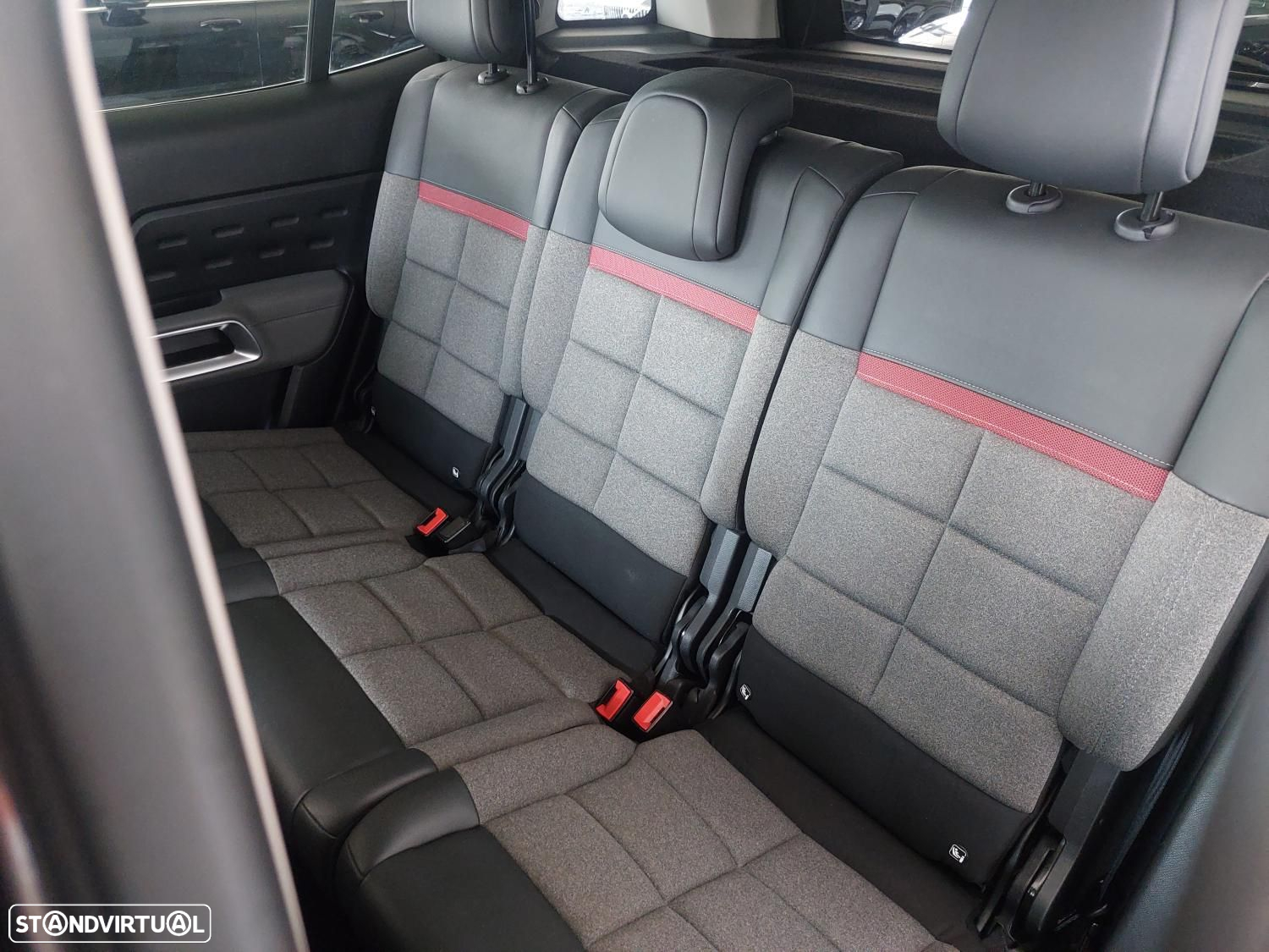 Citroën C5 Aircross 1.2 PureTech C-Series EAT8 - 17