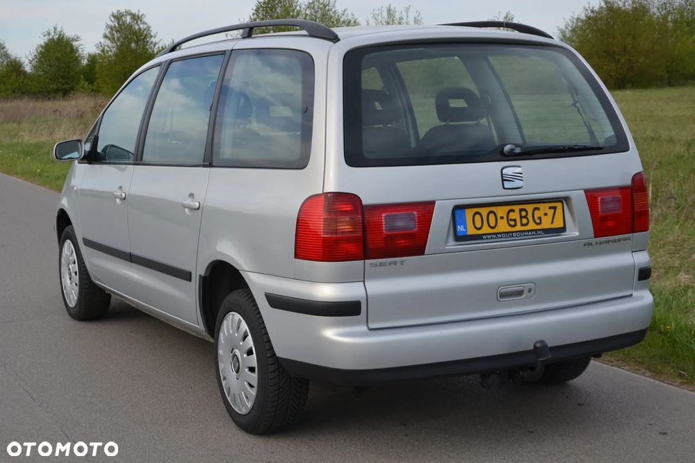 Seat Alhambra 2.0i Comfort - 14