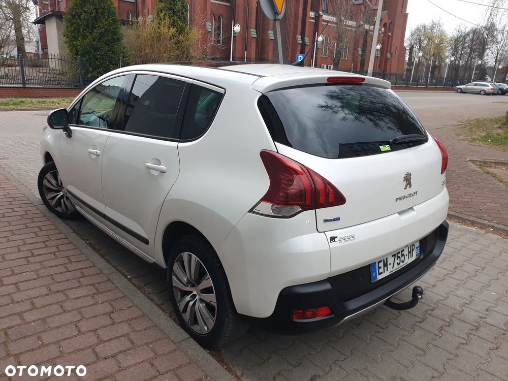 Peugeot 3008 HDi 150 Allure - 5