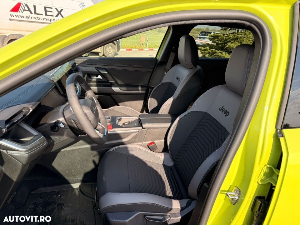 Jeep Compass - 11