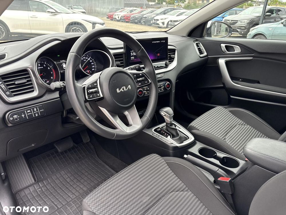 Kia Ceed 1.5 T-GDI M DCT - 10