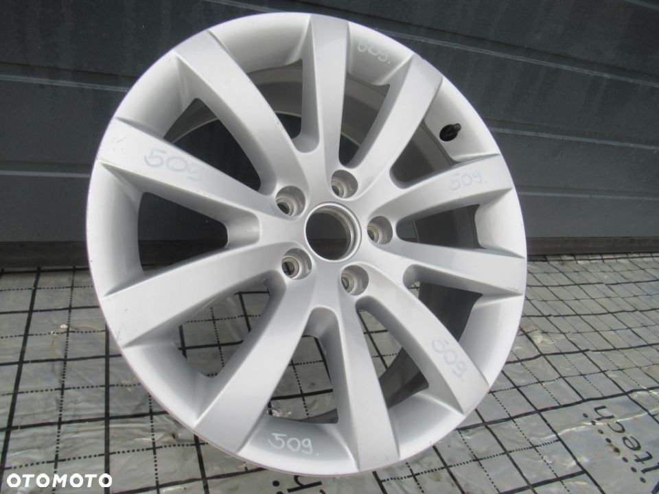 FELGA ALUMINIOWA VW SCIROCCO 7.0Jx17H2 ET33 5x112 1K8601025 - 4