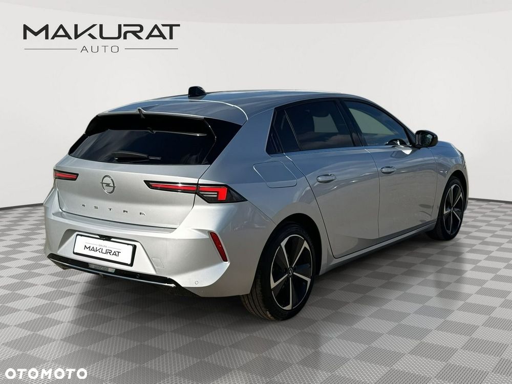 Opel Astra 2023 photo 4
