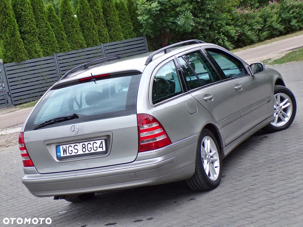 Mercedes-Benz Klasa C - 12
