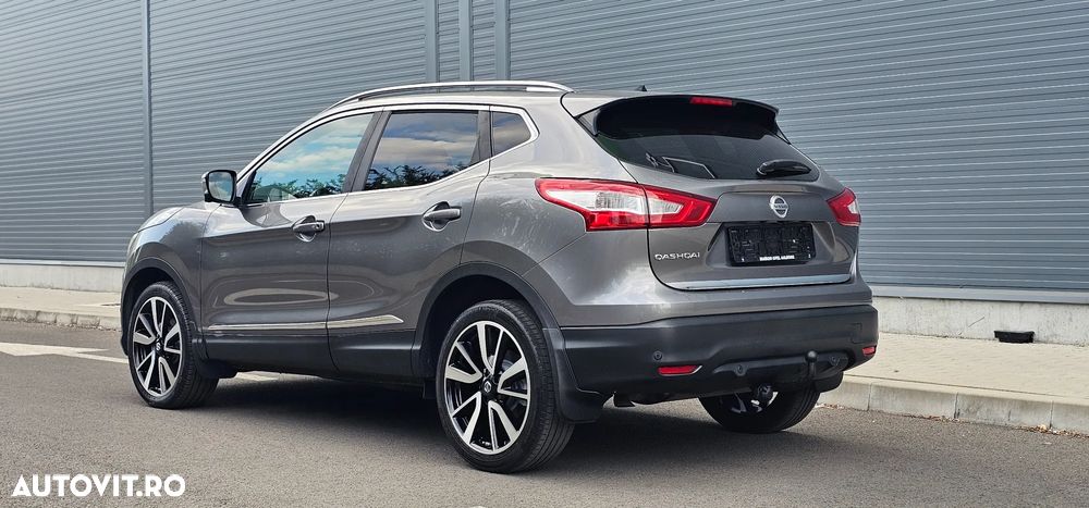 Nissan Qashqai 1.6 DCI Xtronic TEKNA - 30