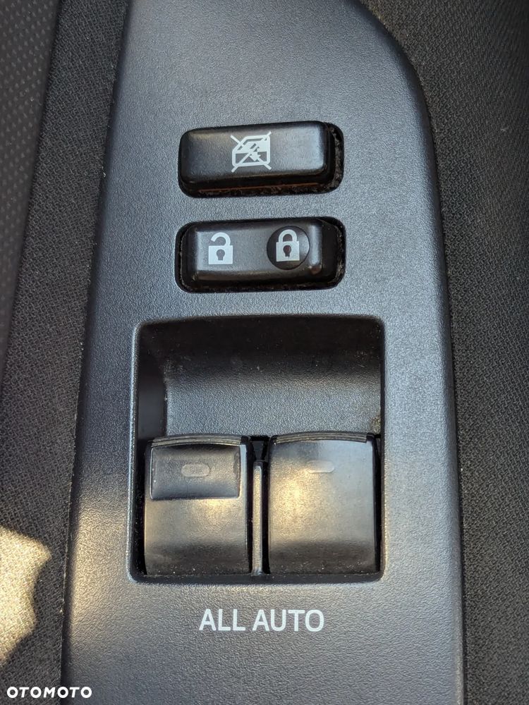 Toyota Auris 1.6 Sprint - 17