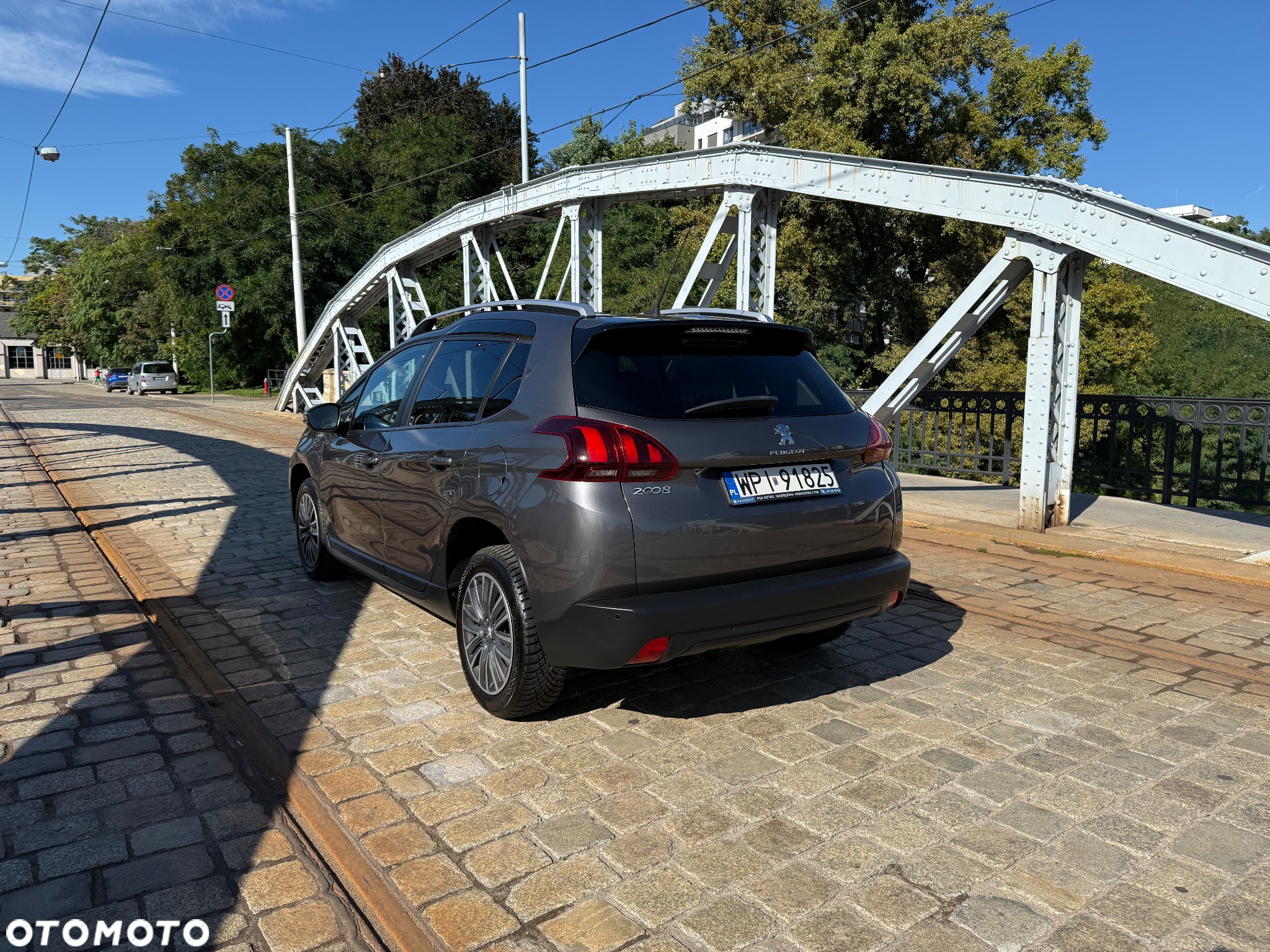 Peugeot 2008 1.6 BlueHDi Style - 7