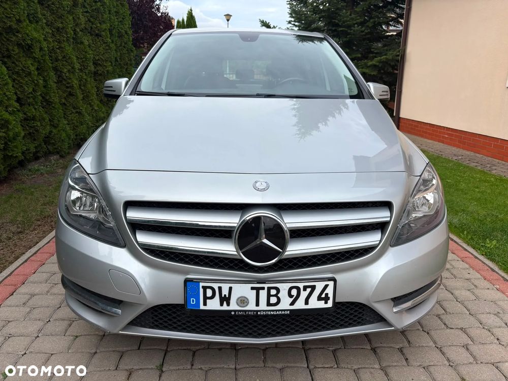 Mercedes-Benz Klasa B 180 BlueEFFICIENCY Edition Style - 1