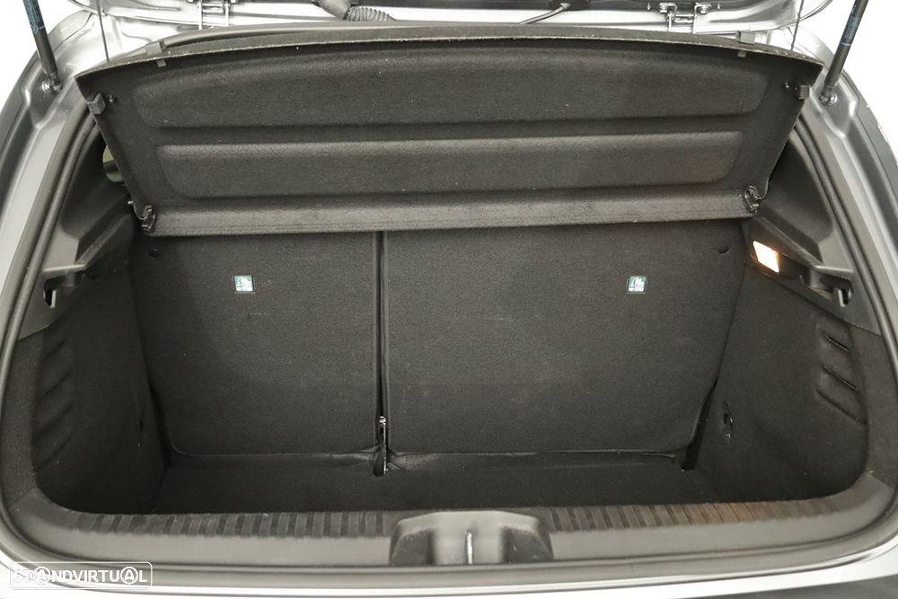 Renault Clio 1.0 TCe Techno - 23