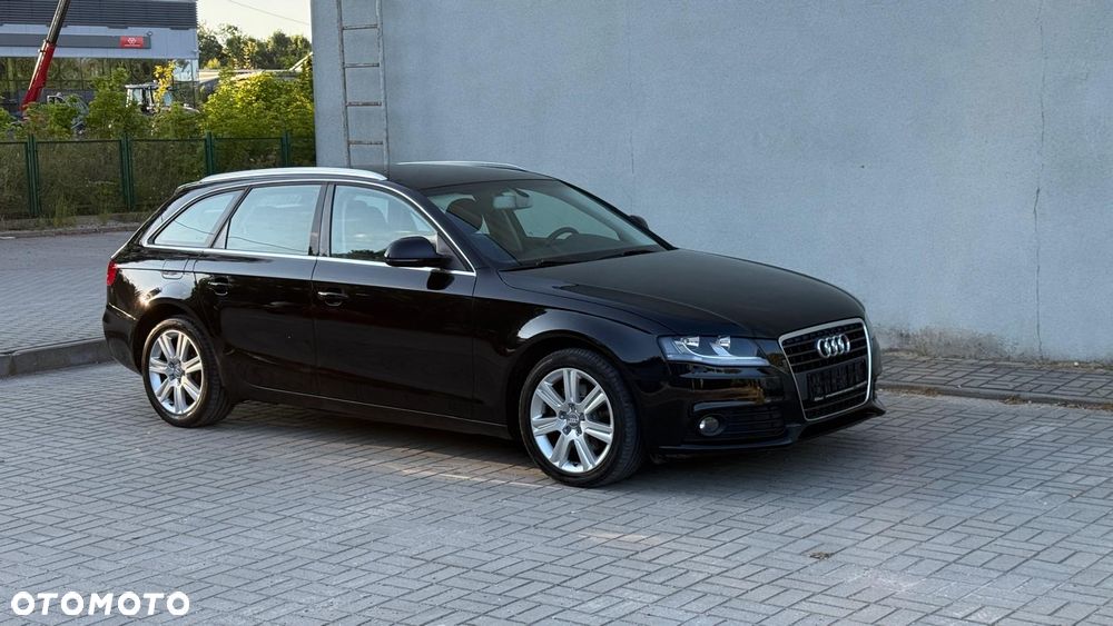 Audi A4 Avant 2.0 TDI - 11